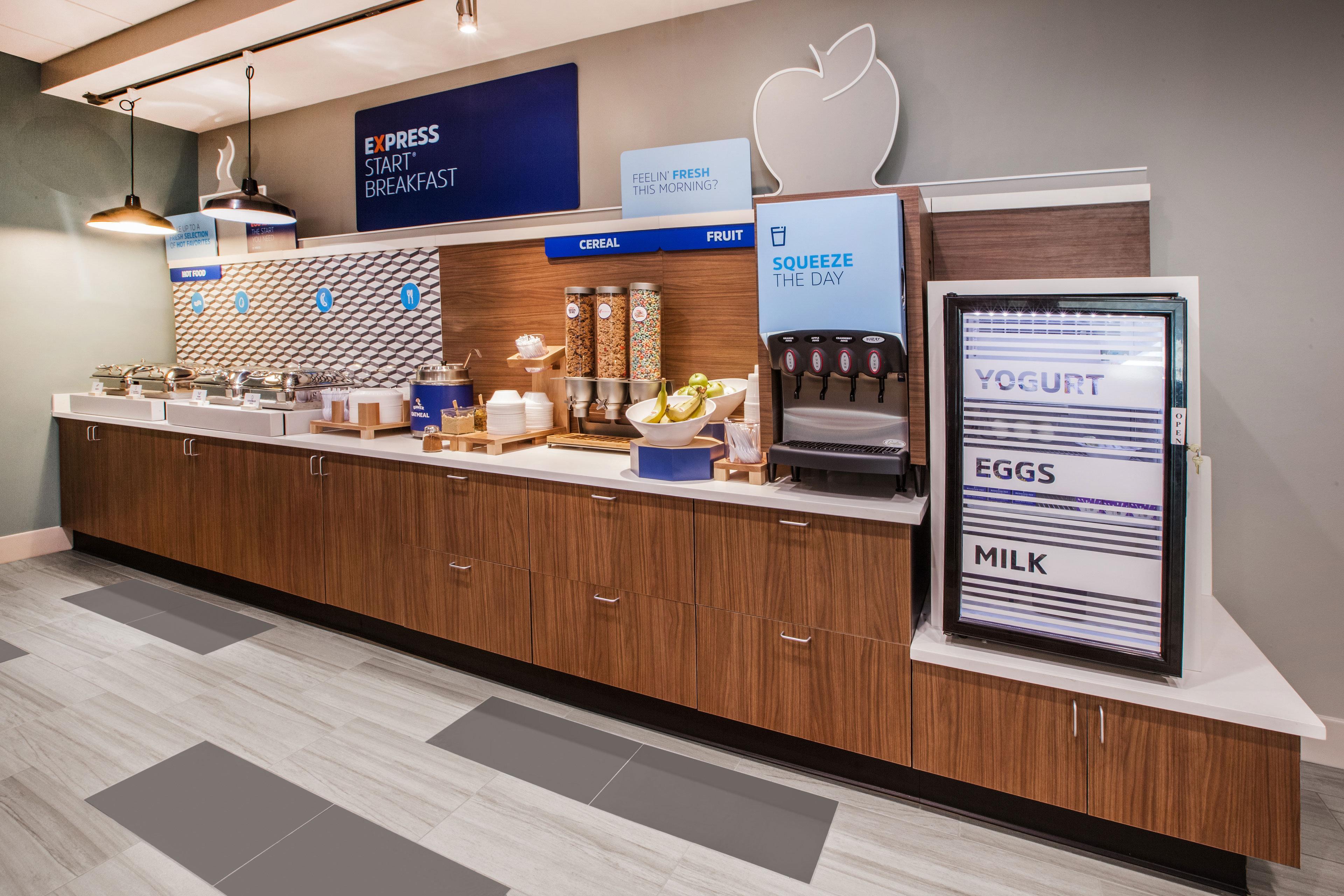 Holiday Inn Express Hotel & Suites York By Ihg Екстер'єр фото