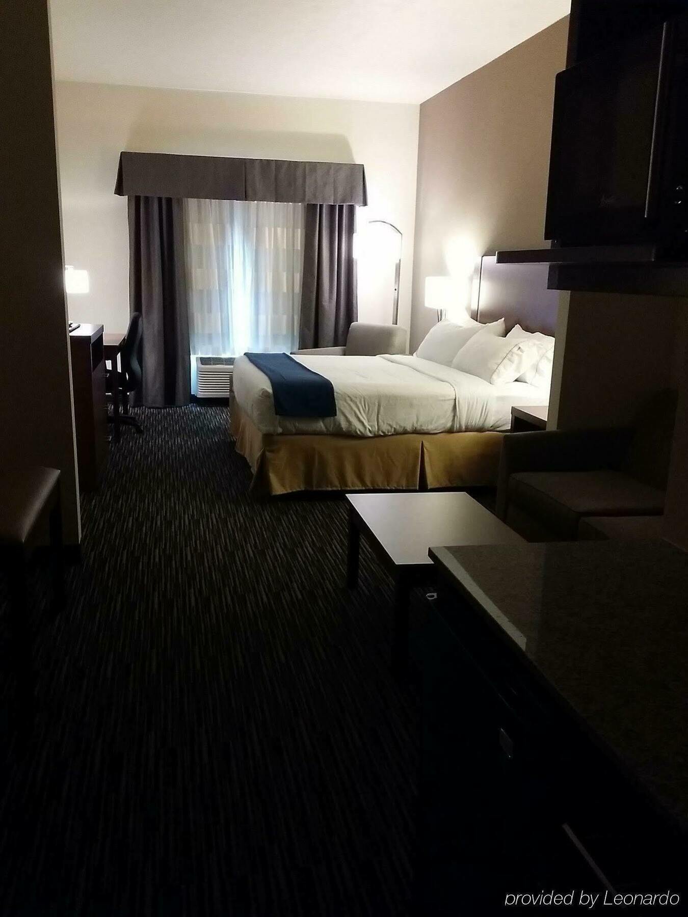Holiday Inn Express Hotel & Suites York By Ihg Екстер'єр фото
